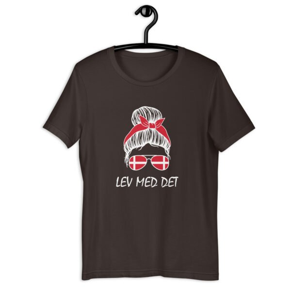 Lev Med Det T-shirt - Image 10