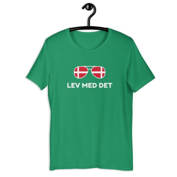 Lev Med Det T-shirt - Image 18