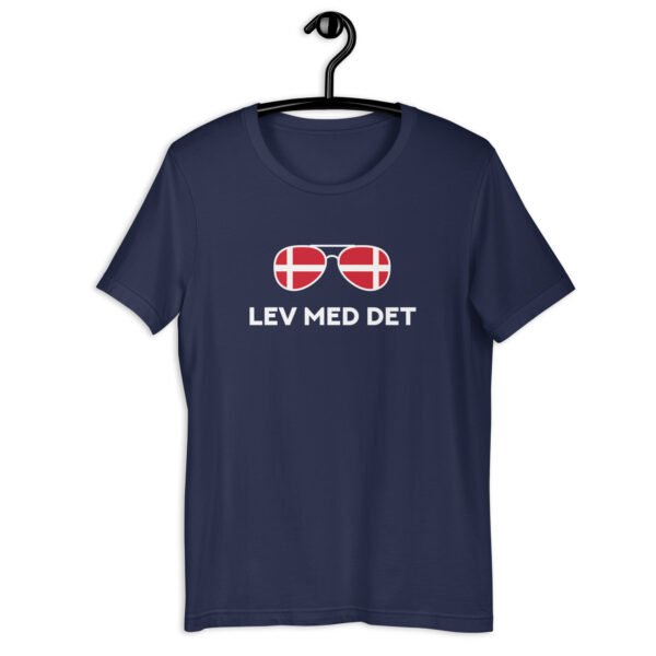 Lev Med Det T-shirt - Image 9