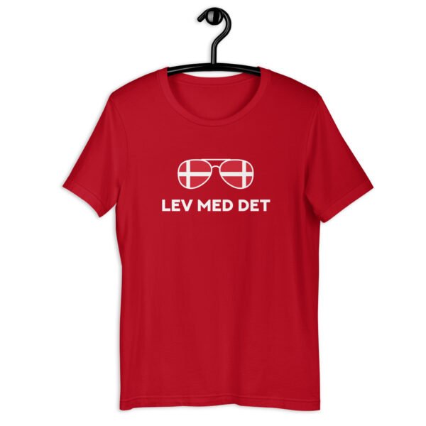 Lev Med Det T-shirt - Image 11